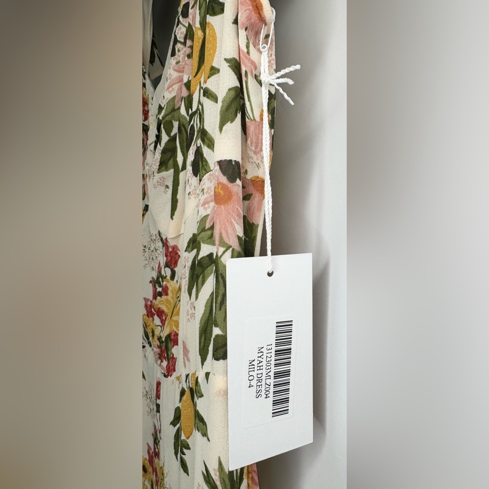 Reformation Myah Dress - Picture 7 of 17